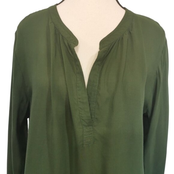 Velvet By Graham & Spencer Cavern Green Long Sleeve Viscose  Blouse - Sz L - Picture 3 of 8